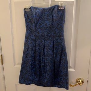 Worn once - cute strapless dress with design